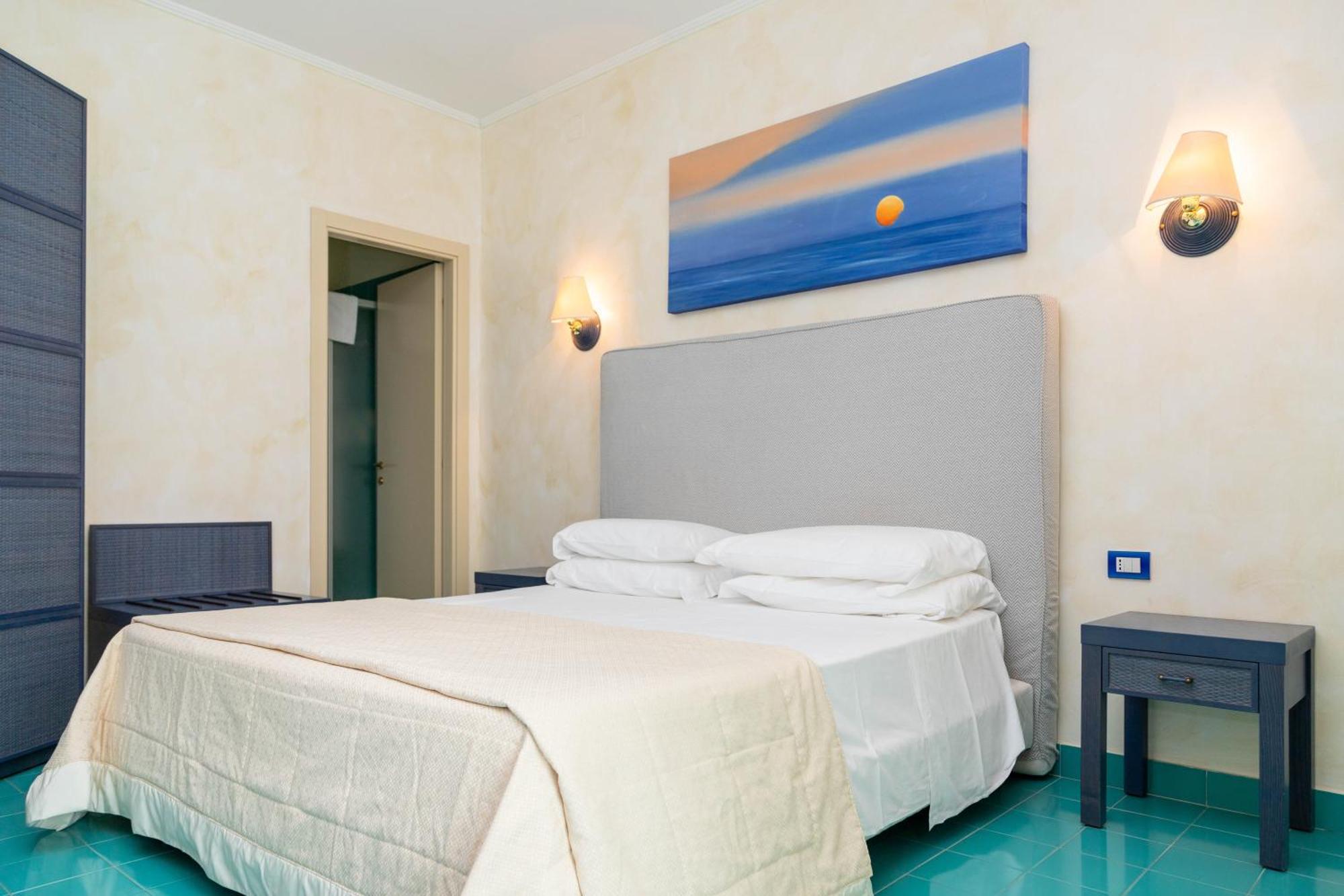 Ah Premium Baia Dei Faraglioni Mattinata Exterior foto